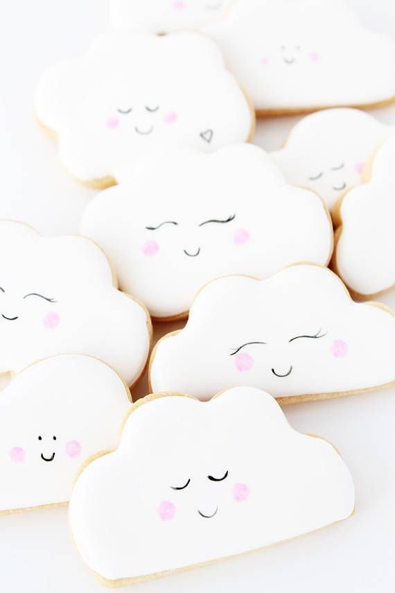 Heart, Cloud, Smile, Snack, Comfort food,