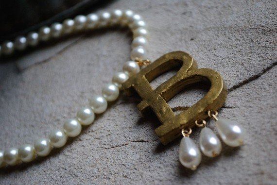 Anne Boleyn’s B Necklace