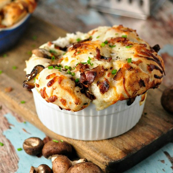 Mushroom Bacon Pull-Apart Bread