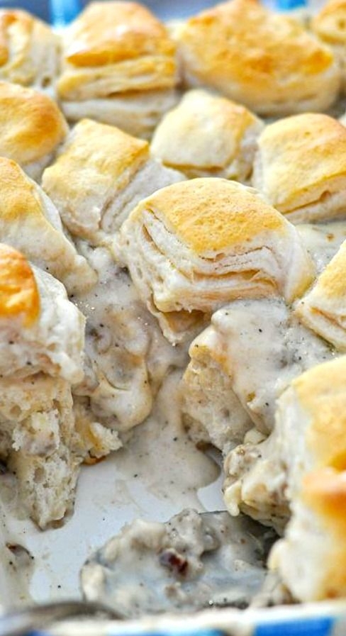 Biscuits and Gravy Casserole