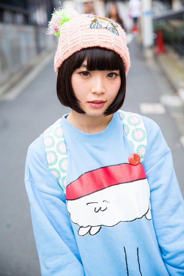 color,clothing,person,blue,red,