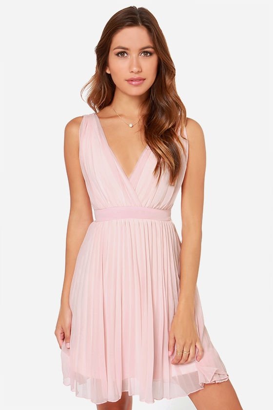 Lulu's Exclusive Lady Artemis Pleated Peach Dress