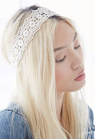 SCALLOPED CROCHET HEADWRAP