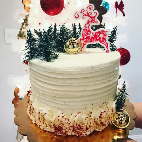 food, wedding cake, cake, dessert, cake decorating,