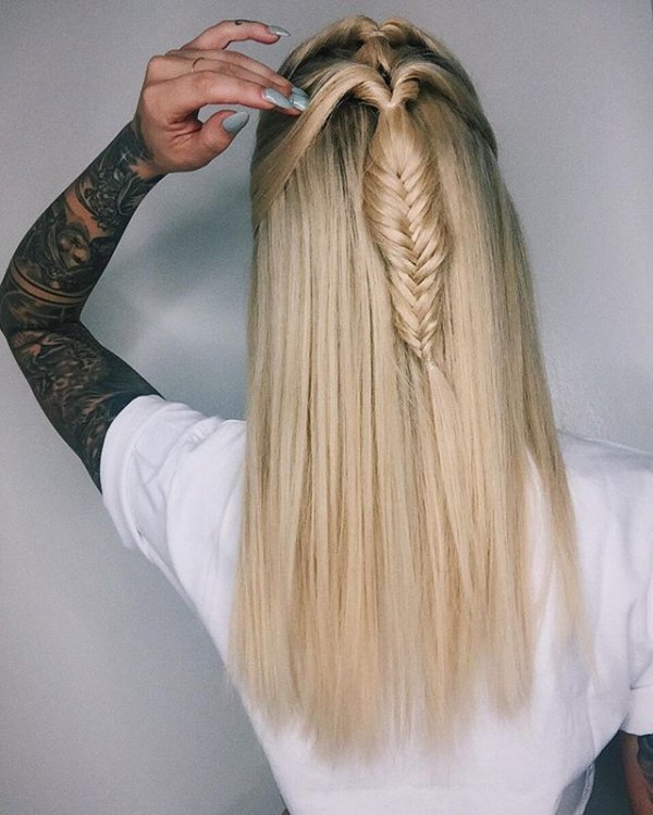 clothing, hair, hairstyle, fashion accessory, blond,