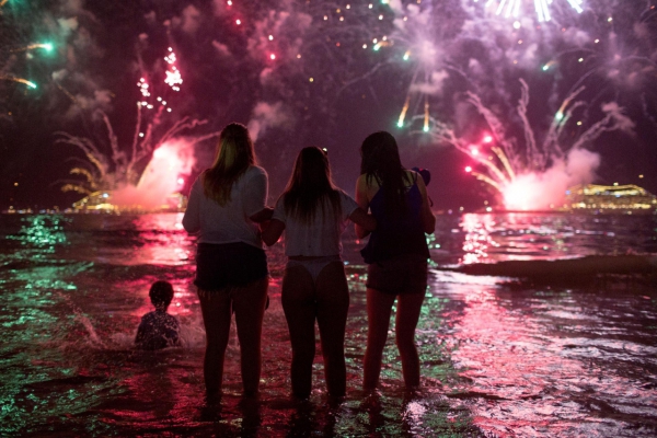 Festive Ways to Spend New Year&#039;s Eve around the World