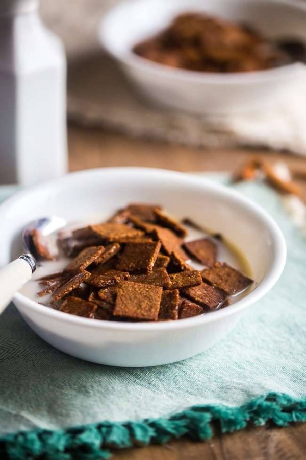 Paleo Cinnamon Toast Crunch