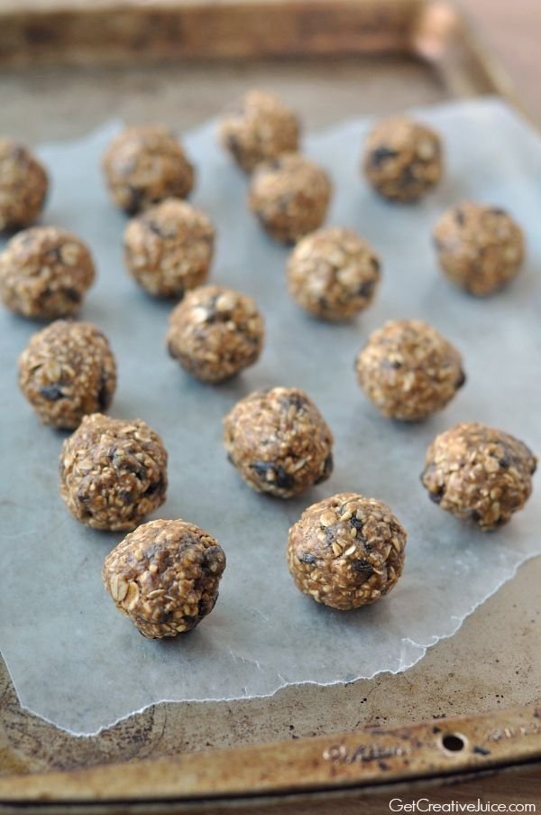 Oatmeal Raisin Energy Bites