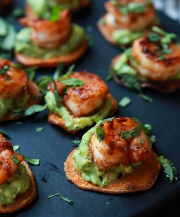 Cajun Shrimp Guacamole Bites