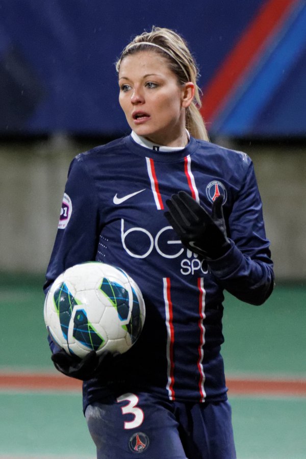 Laure Boulleau, France