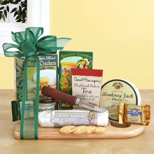 gift basket,food,gift,basket,shelf,