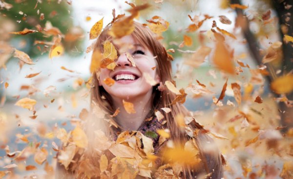 The Classic Instagram Pile O'Leaves