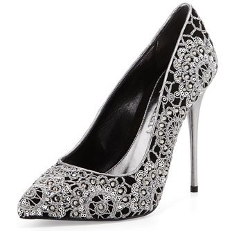 Alexander McQueen Crochet Embroidered Pump