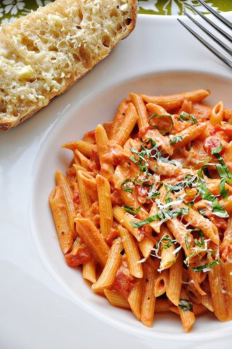 Top Pasta and Pizza with Garlic Powder