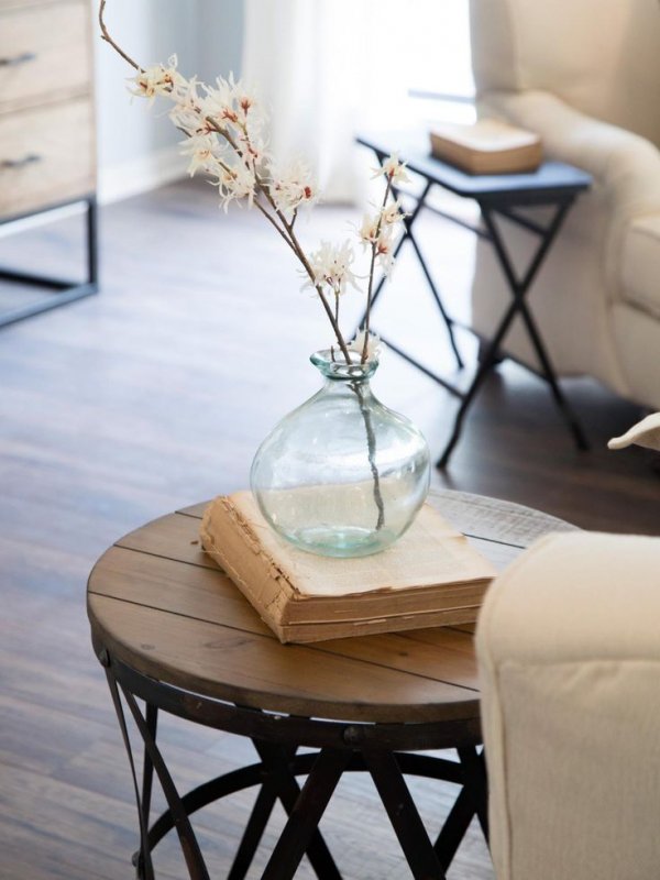 white,table,furniture,room,dining room,