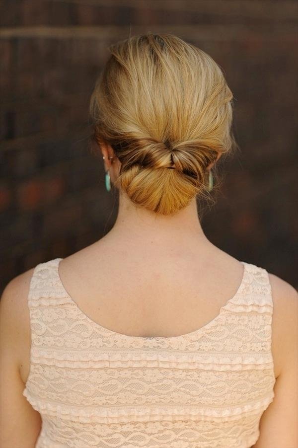 Messy Topsy Bun