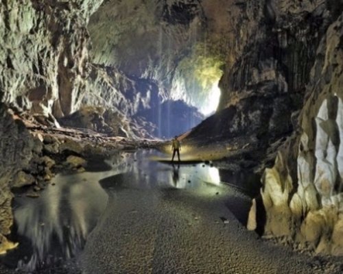 World’s Largest Cave in Malaysia