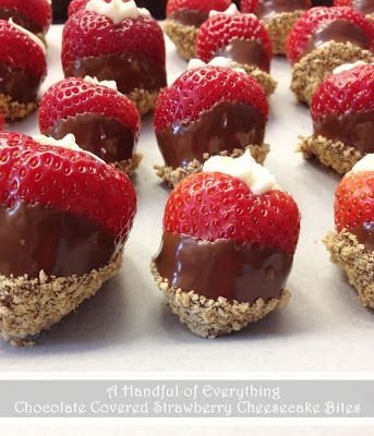 Chocolate Covered Strawberry Cheesecake Bites