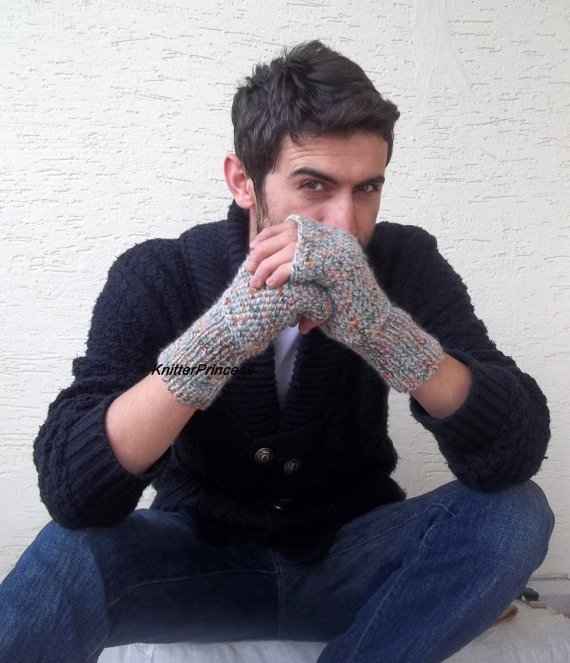 Men’s Fingerless Mittens