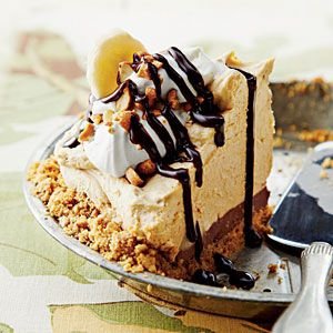 Peanut Butter Banana Icebox Pie