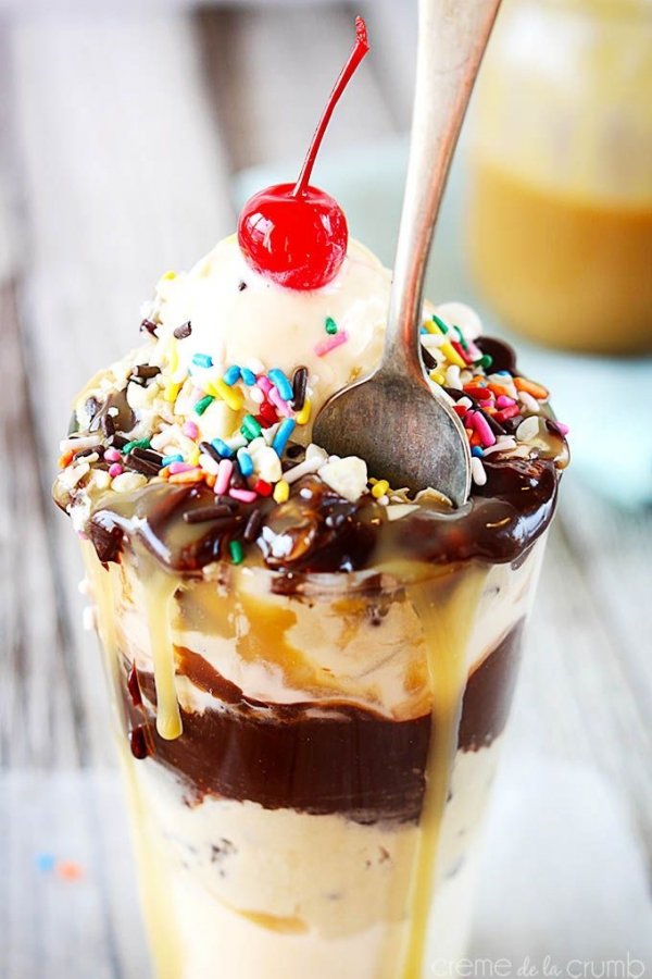 Chocolate Chip Cookie Dough Hot Fudge Sundae