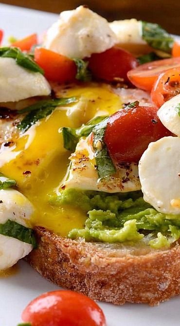 Caprese Avocado Breakfast Toast