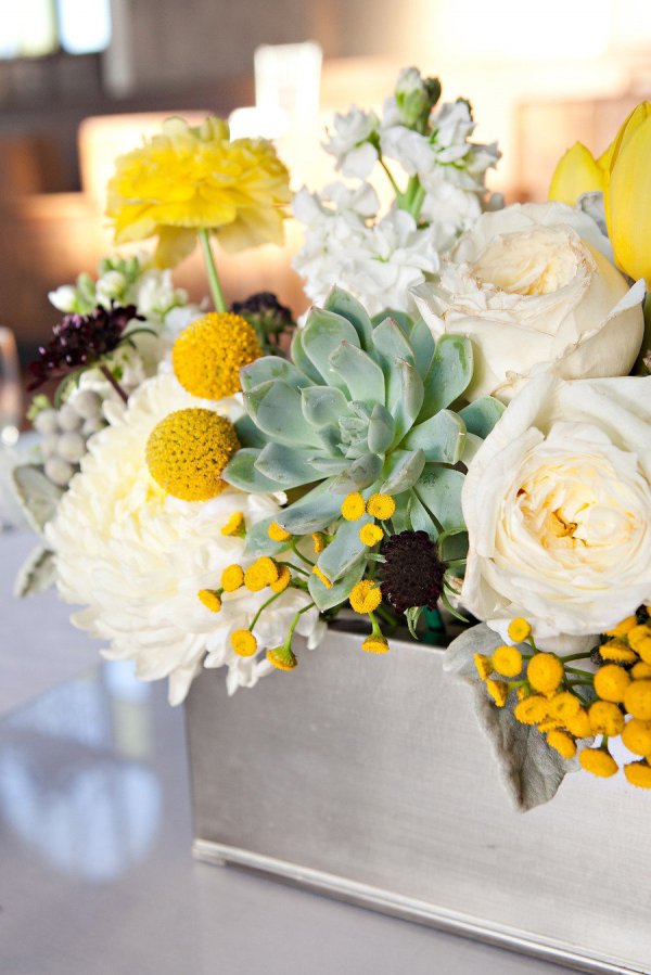 flower arranging,yellow,flower,flower bouquet,plant,