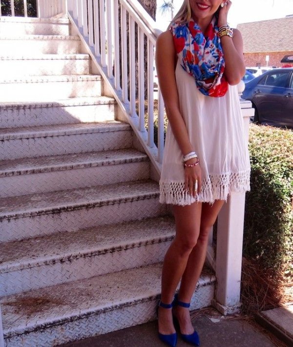 clothing,dress,footwear,leg,fashion,