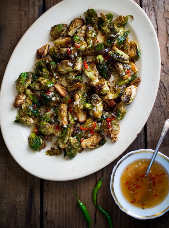 Crispy Brussels Sprouts with Garlic Aioli