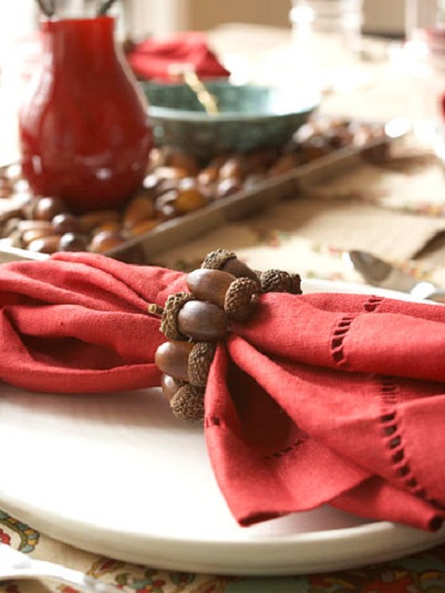 Acorn Napkin Ring: Table Setting Decorating Ideas for Fall...