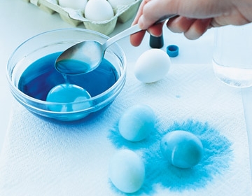 Marbleized Easter Eggs