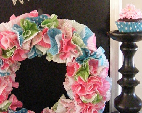 Cheerful Wreath