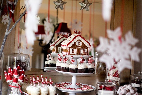 Make Gingerbread Houses