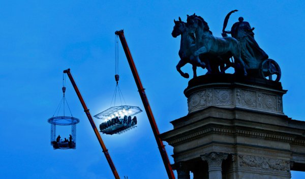 Dinner in the Sky, Brussels, Belgium