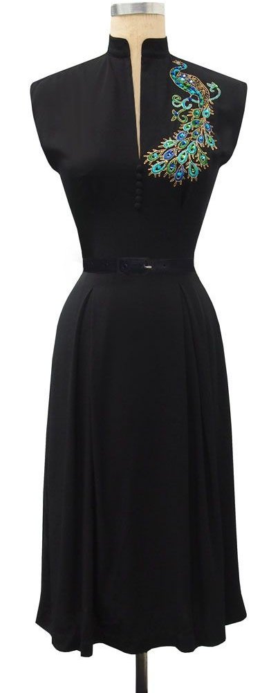 dress,clothing,day dress,little black dress,sleeve,