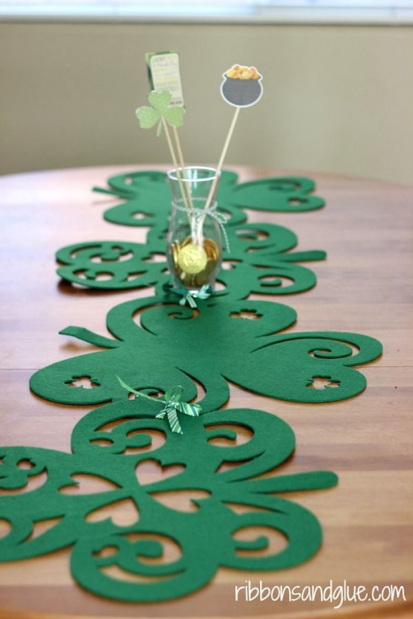 Table Runner