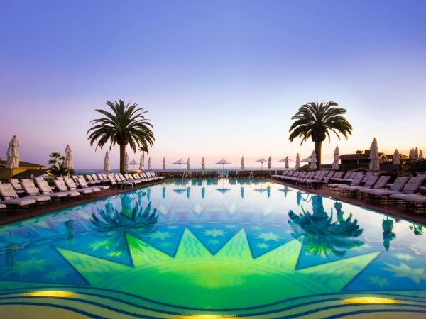 9 Best Hotel Pools in Los Angeles