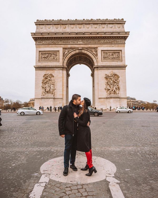 Arch, Triumphal arch, Architecture, Landmark, Monument,