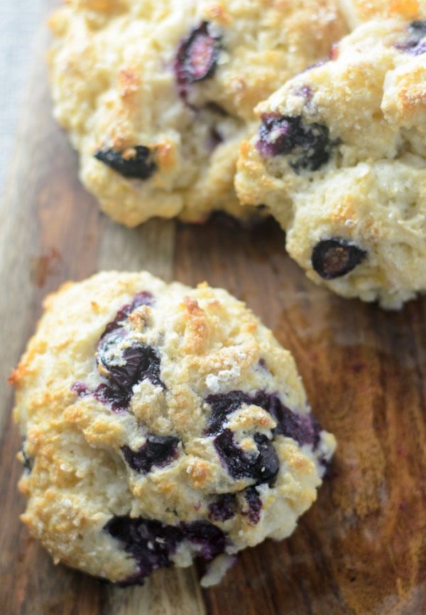 Easy Blueberry Scones