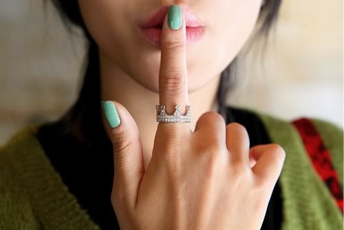 Seafoam Nails