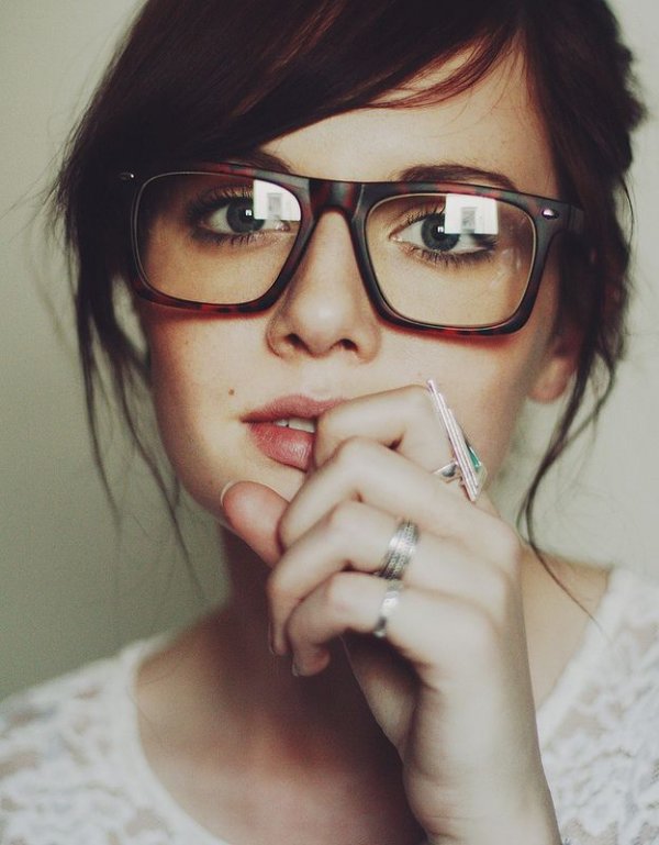 eyewear,glasses,vision care,face,facial expression,