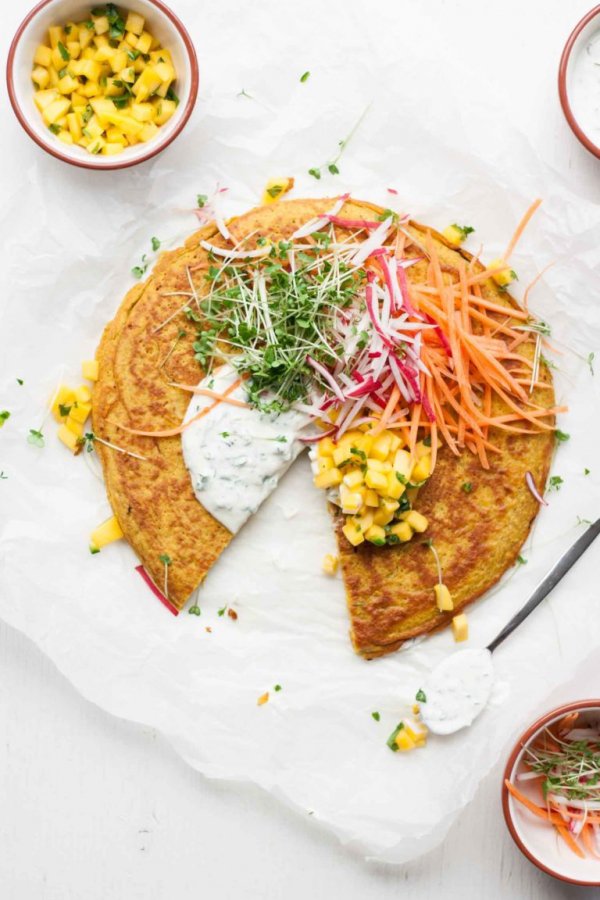 Onion Bhaji Pancake with Mango Salsa