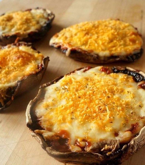 food,dish,cuisine,dessert,quiche,