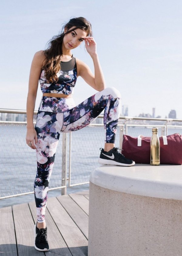 Clothing, Pink, Beauty, Leggings, Fashion,