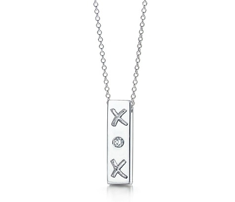 Paloma Picasso Love & Kisses Pendant