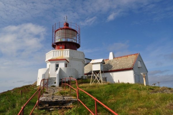 Svinoey Lighthouse, Herѳy, Norway