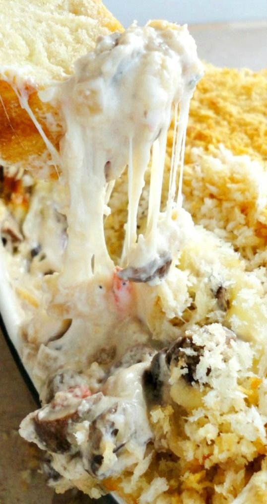 Cheesy Stuffed Mushroom Dip