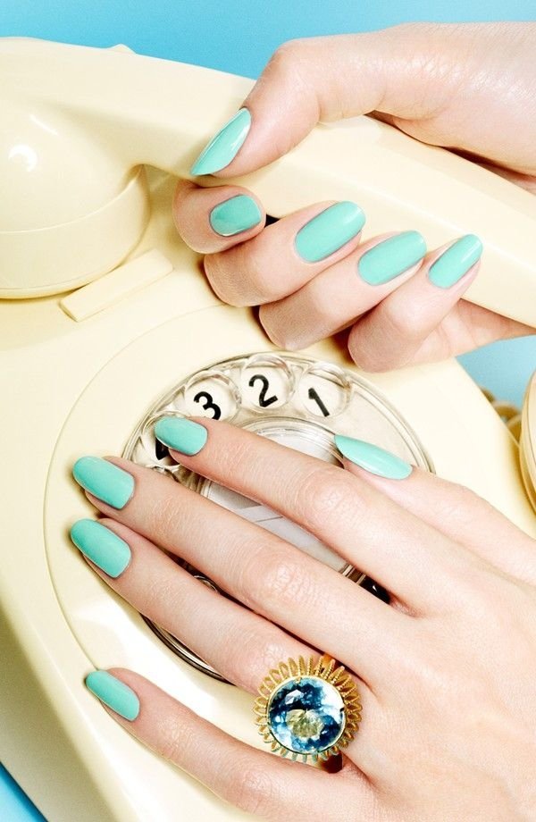 Mint Nails