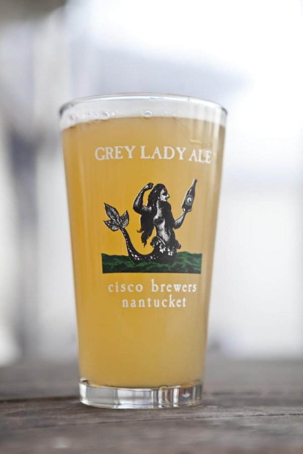 Grey Lady Ale by Cisco Brewers