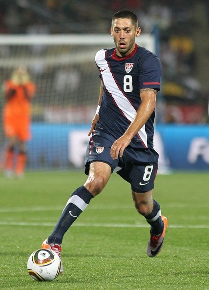 Clint Dempsey – USA